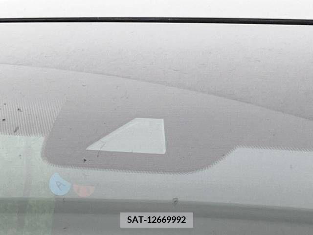 Toyota ALPHARD 2019-05 333210-6