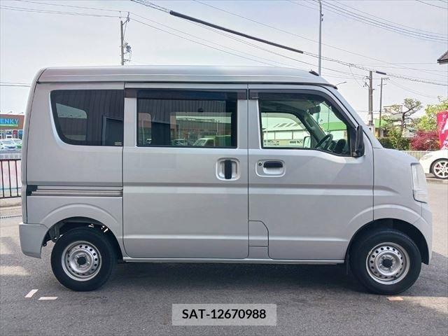 Suzuki EVERY 2016-04 233487-3