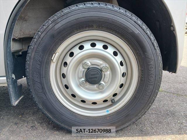 Suzuki EVERY 2016-04 233487-14