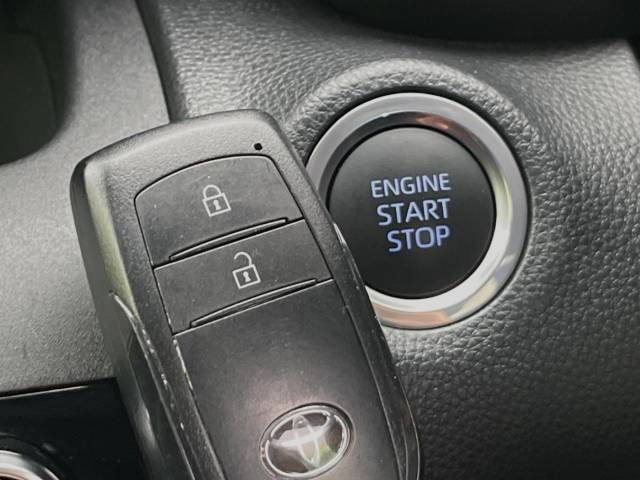 Toyota YARIS CROSS 2023-06 180762-2