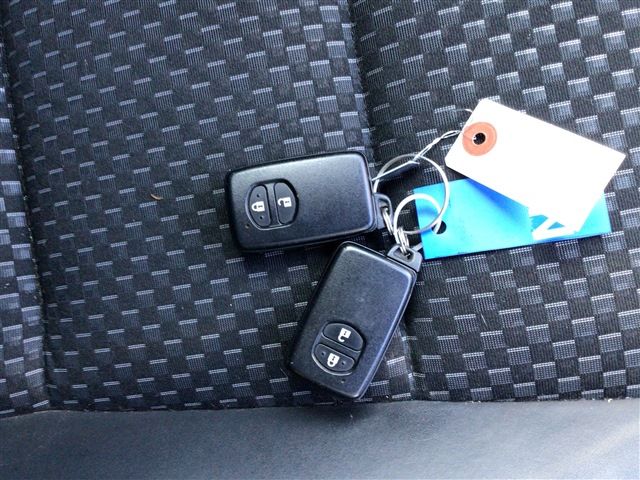 Toyota AQUA 2015-06 16656-23