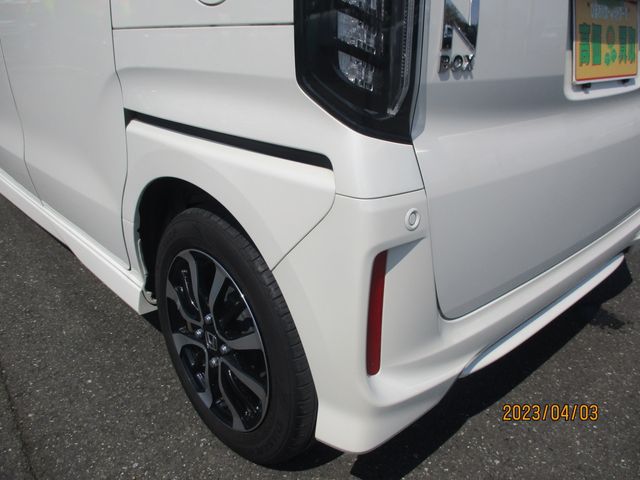 Honda N BOX CUSTOM 2017-12 3222-24