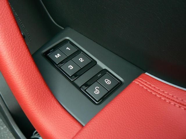 Jaguar F-PACE 2017-01 20918-17