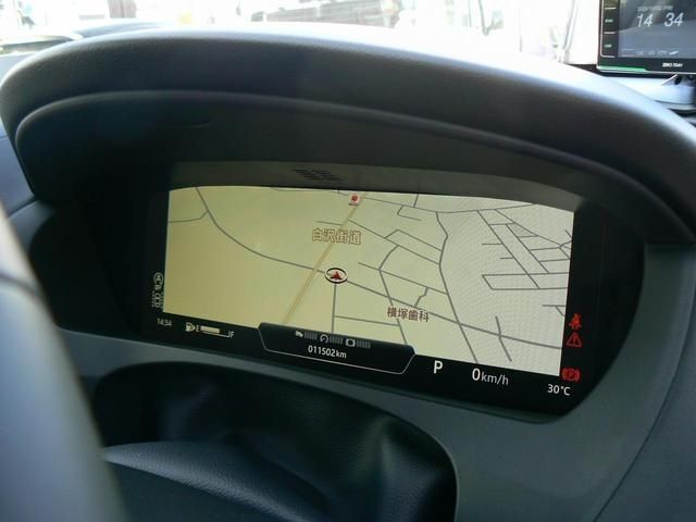 Jaguar F-PACE 2017-01 20918-19