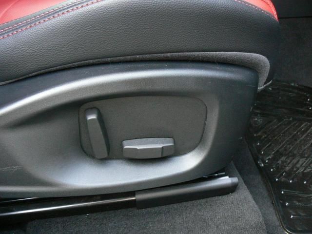 Jaguar F-PACE 2017-01 20918-16