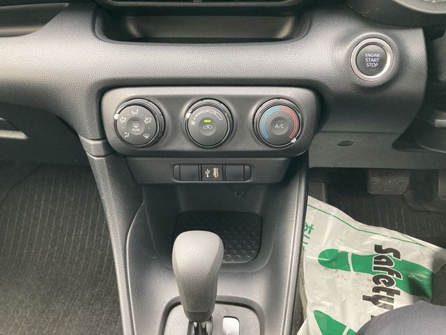 Toyota YARIS 2021-02 1752-19