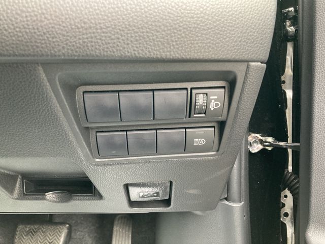 Toyota YARIS 2021-02 1752-12
