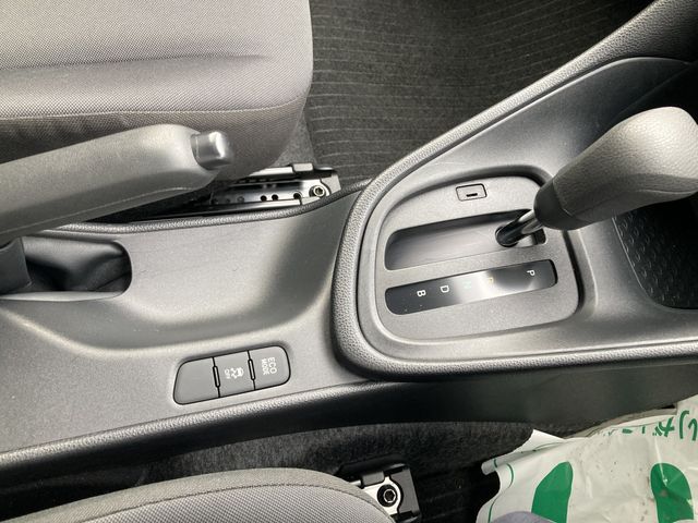 Toyota YARIS 2021-02 1752-20