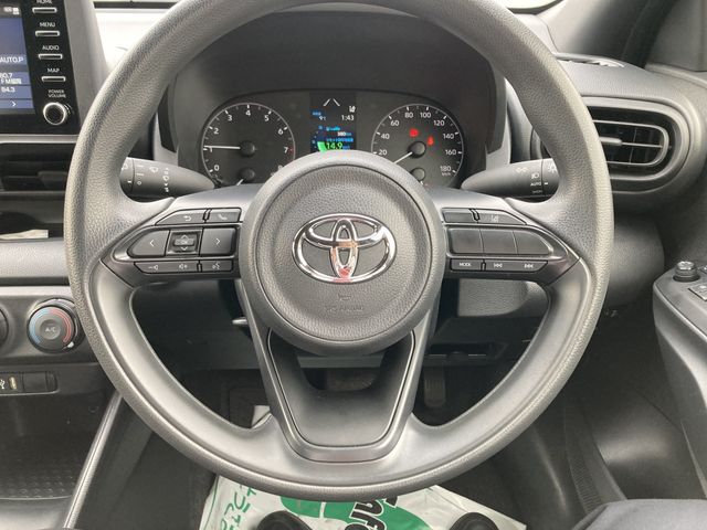 Toyota YARIS 2021-02 1752-13