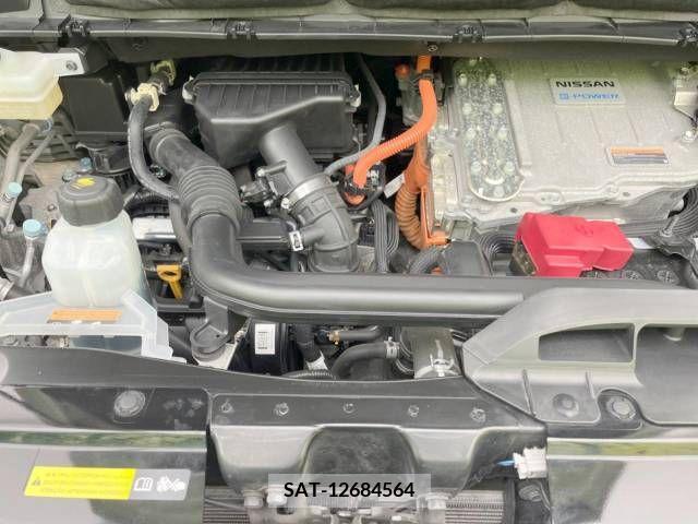 Nissan SERENA 2019-03 377967-19