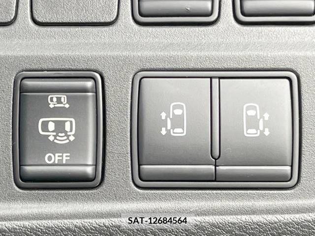 Nissan SERENA 2019-03 377967-7