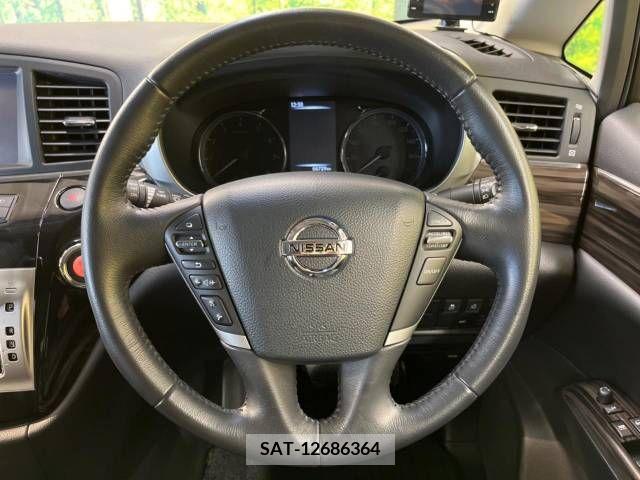 Nissan ELGRAND 2015-08 373303-12