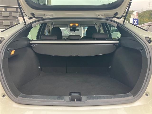 Toyota PRIUS 2020-04 190863-8