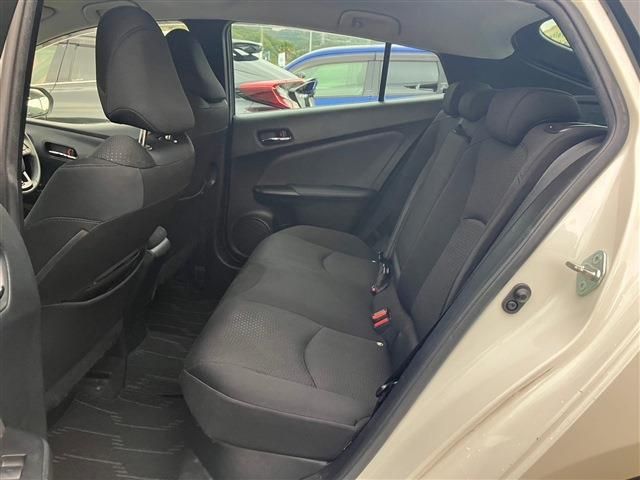 Toyota PRIUS 2020-04 190863-3