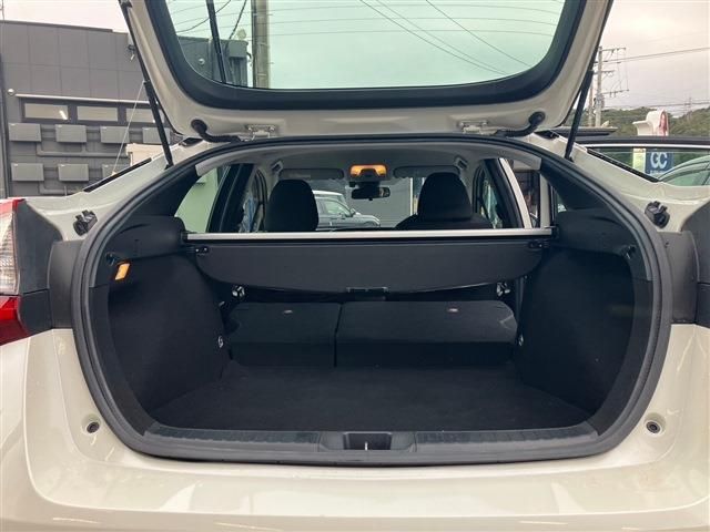 Toyota PRIUS 2020-04 190863-9
