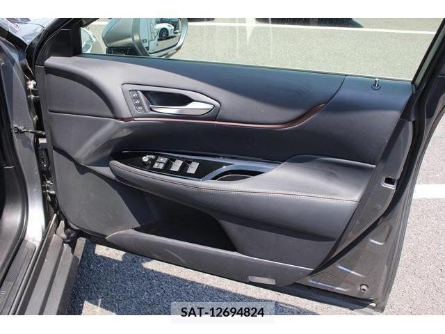 Toyota Mirai 2021-07 351356-14