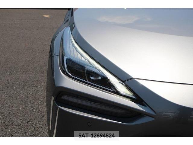 Toyota Mirai 2021-07 351356-12