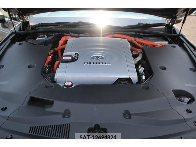 Toyota Mirai 2021-07 351356-19