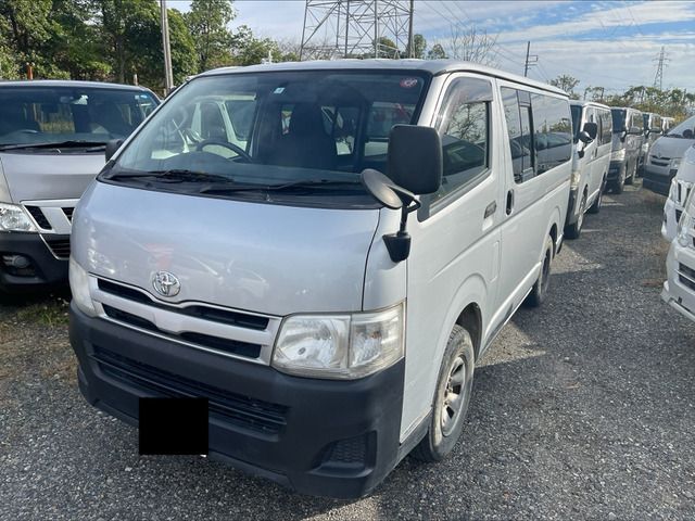 Toyota HIACE VAN 2011-12 190327-12