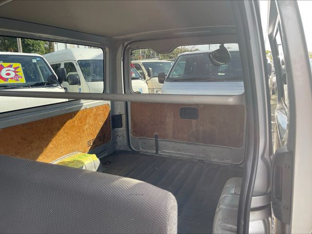 Toyota HIACE VAN 2011-12 190327-8