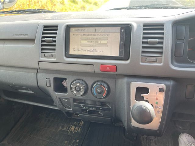Toyota HIACE VAN 2011-12 190327-7