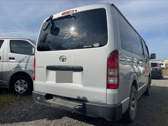 Toyota HIACE VAN 2011-12 190327-5
