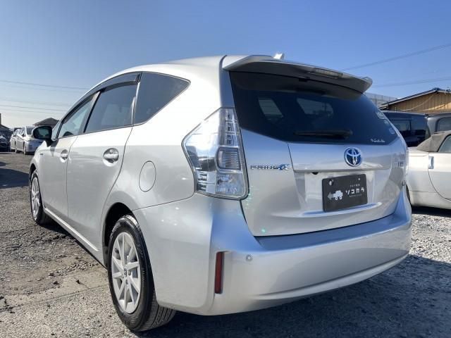 Toyota PRIUS ALPHA 2012-07 29129-2
