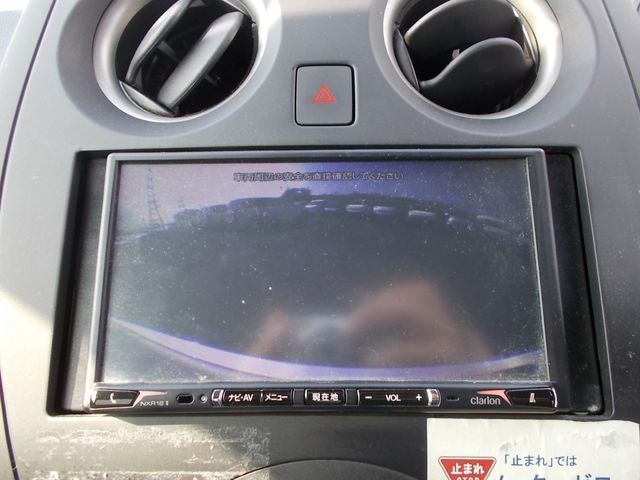 Nissan NOTE 2018-10 16425-11