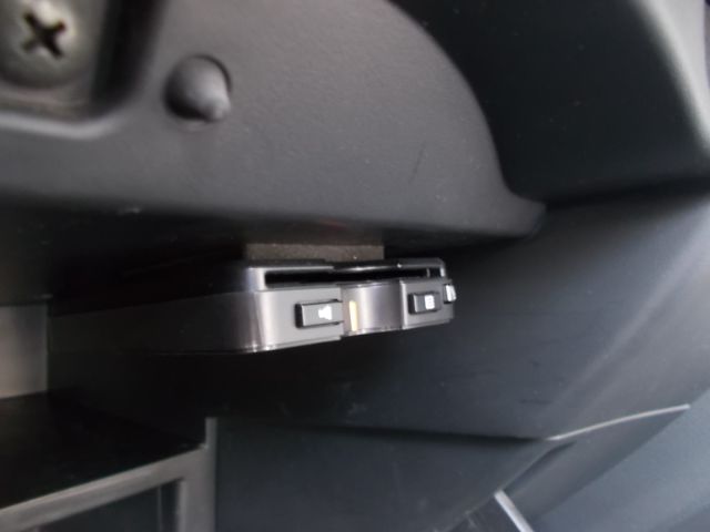 Nissan NOTE 2018-10 16425-12