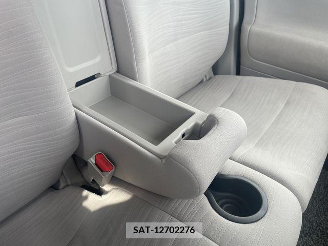 Nissan CUBE 2011-06 326874-12