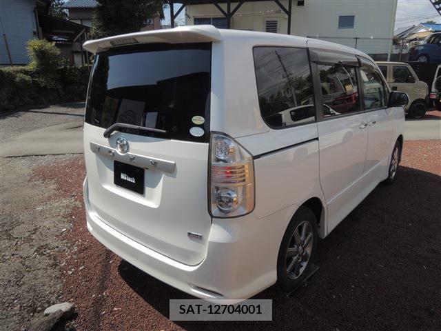 Toyota VOXY 2009-08 289145-8