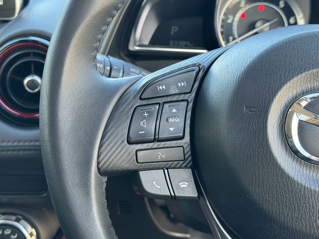 Mazda CX-3 2015-09 27174-14