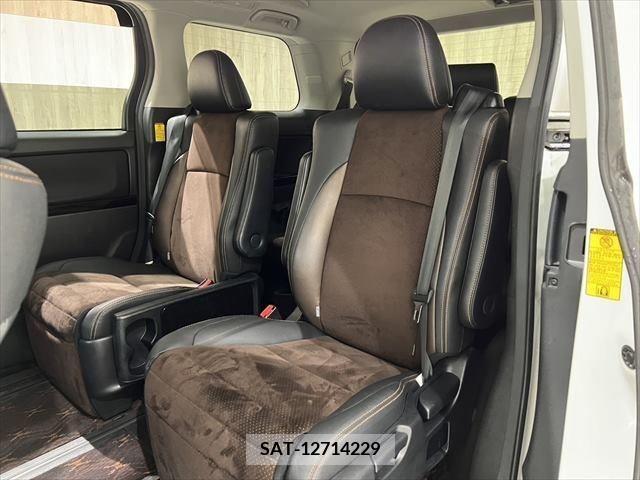 Toyota ALPHARD 2013-08 376414-23