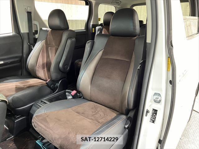 Toyota ALPHARD 2013-08 376414-22