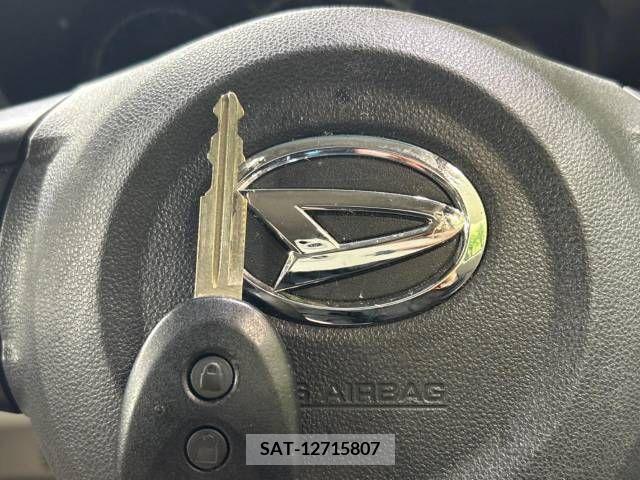 Daihatsu MOVE 2018-09 256688-6