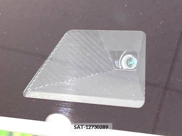 Honda N BOX 2018-08 278569-4