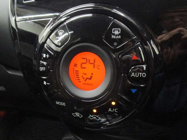 Nissan NOTE 2018-10 28400-9