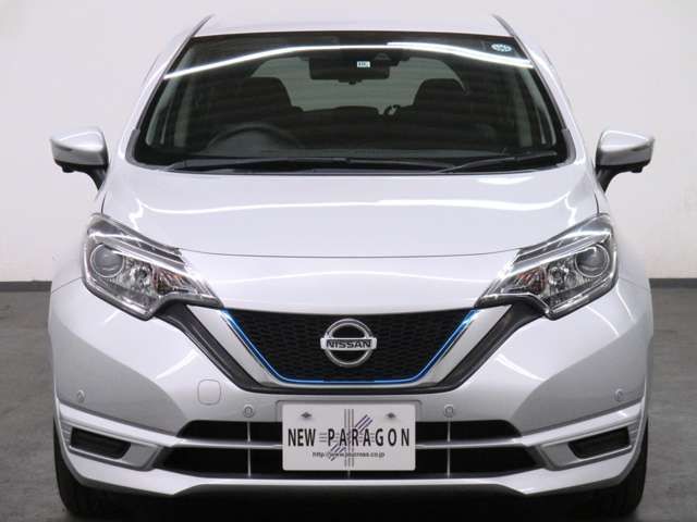 Nissan NOTE 2018-10 28400-1