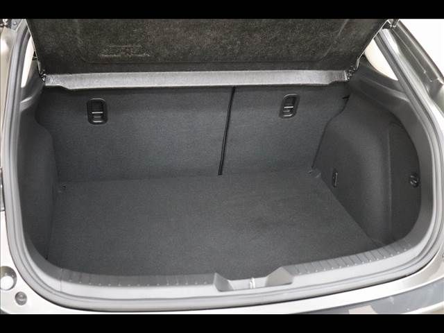 Mazda AXELA SPORT 2017-01 182754-13