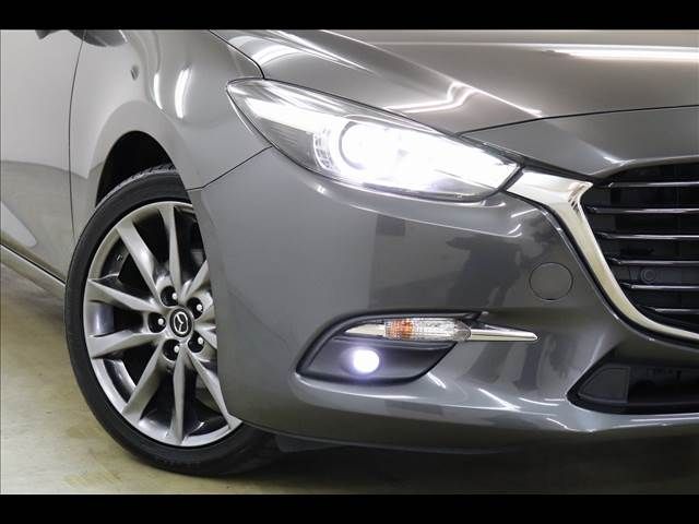 Mazda AXELA SPORT 2017-01 182754-22
