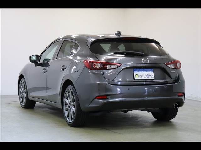 Mazda AXELA SPORT 2017-01 182754-19