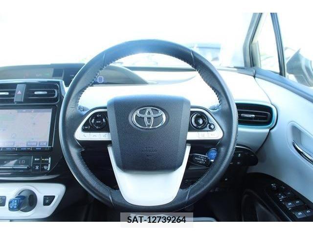 Toyota PRIUS 2016-02 366551-15