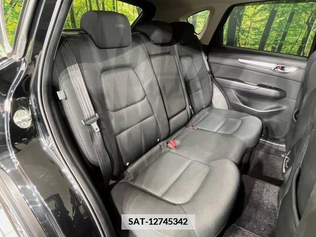 Mazda CX-5 2017-06 379704-9