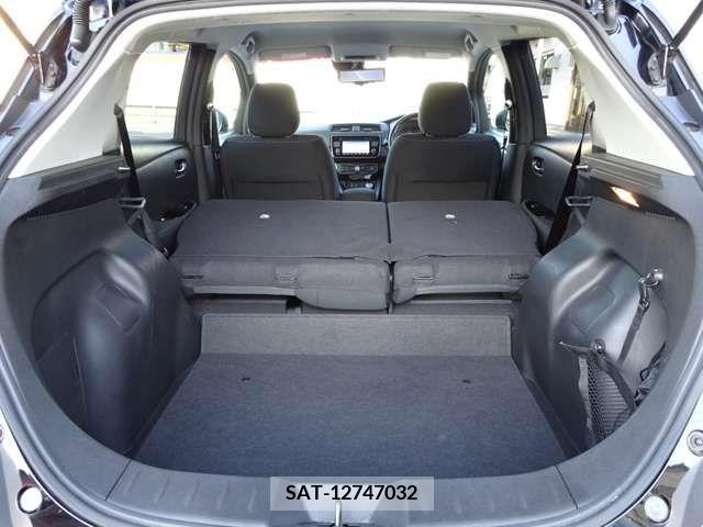 Nissan LEAF 2019-03 275035-10