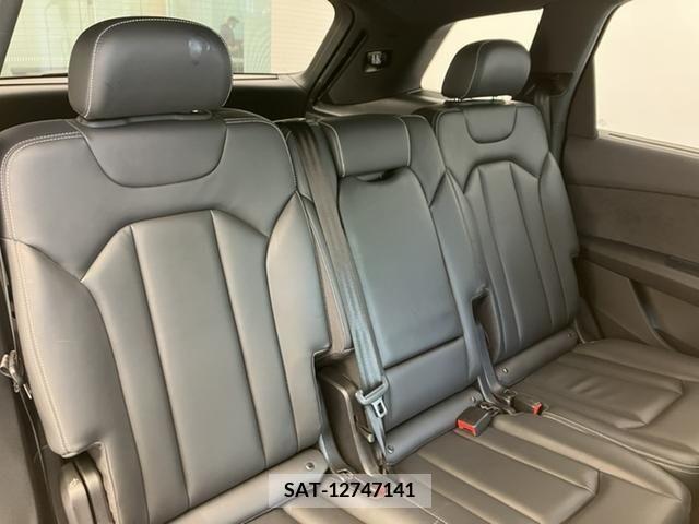 Audi Q7 2018-05 317762-14