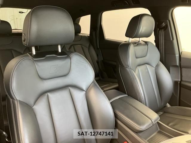 Audi Q7 2018-05 317762-13