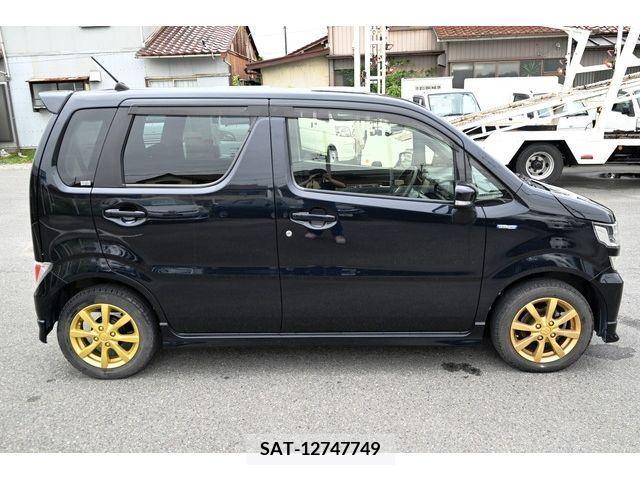 Suzuki WAGON R 2018-01 377054-8