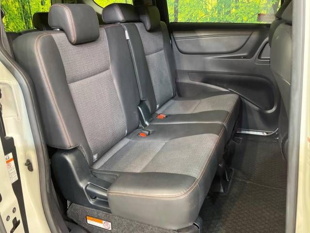 Toyota SIENTA 2018-09 12726-9