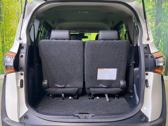 Toyota SIENTA 2018-09 12726-11