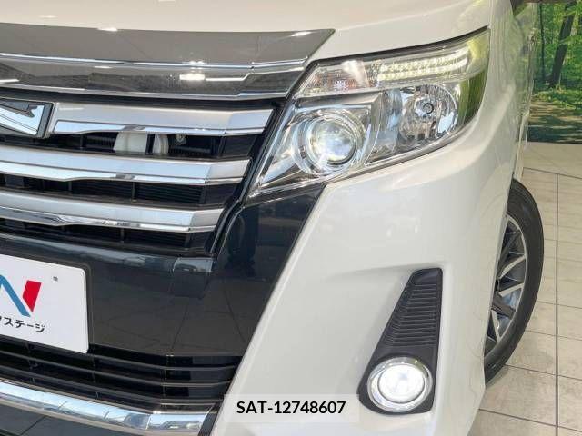 Toyota NOAH 2015-08 279449-13